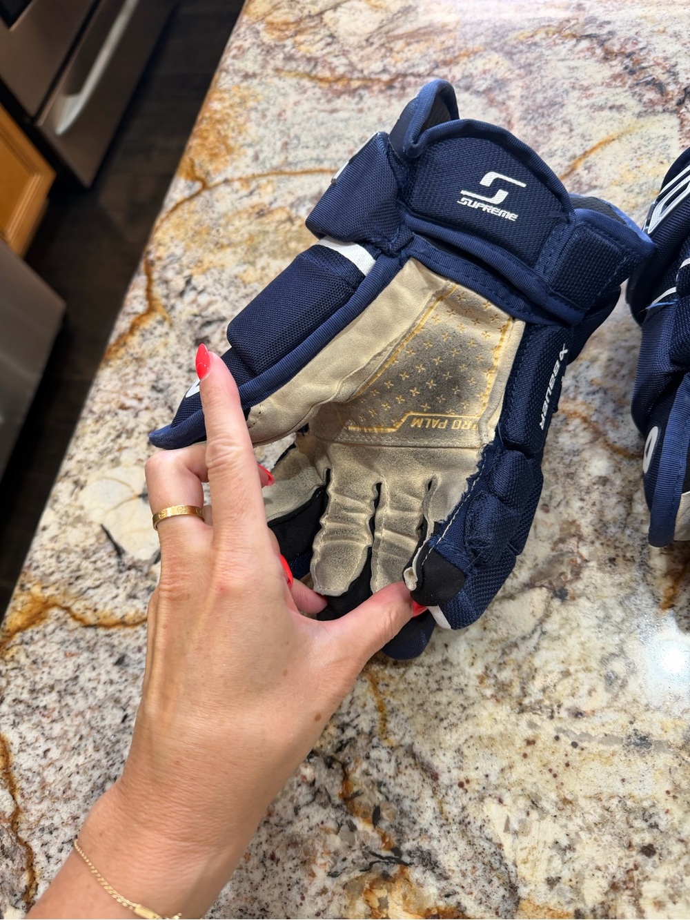 Bauer supreme Navy Hockey Gloves - kids Protective Ice Hockey Gloves m5pro - Picture 2 of 4